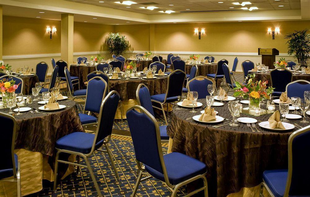 Sheraton Bellevue Hotel Dış mekan fotoğraf